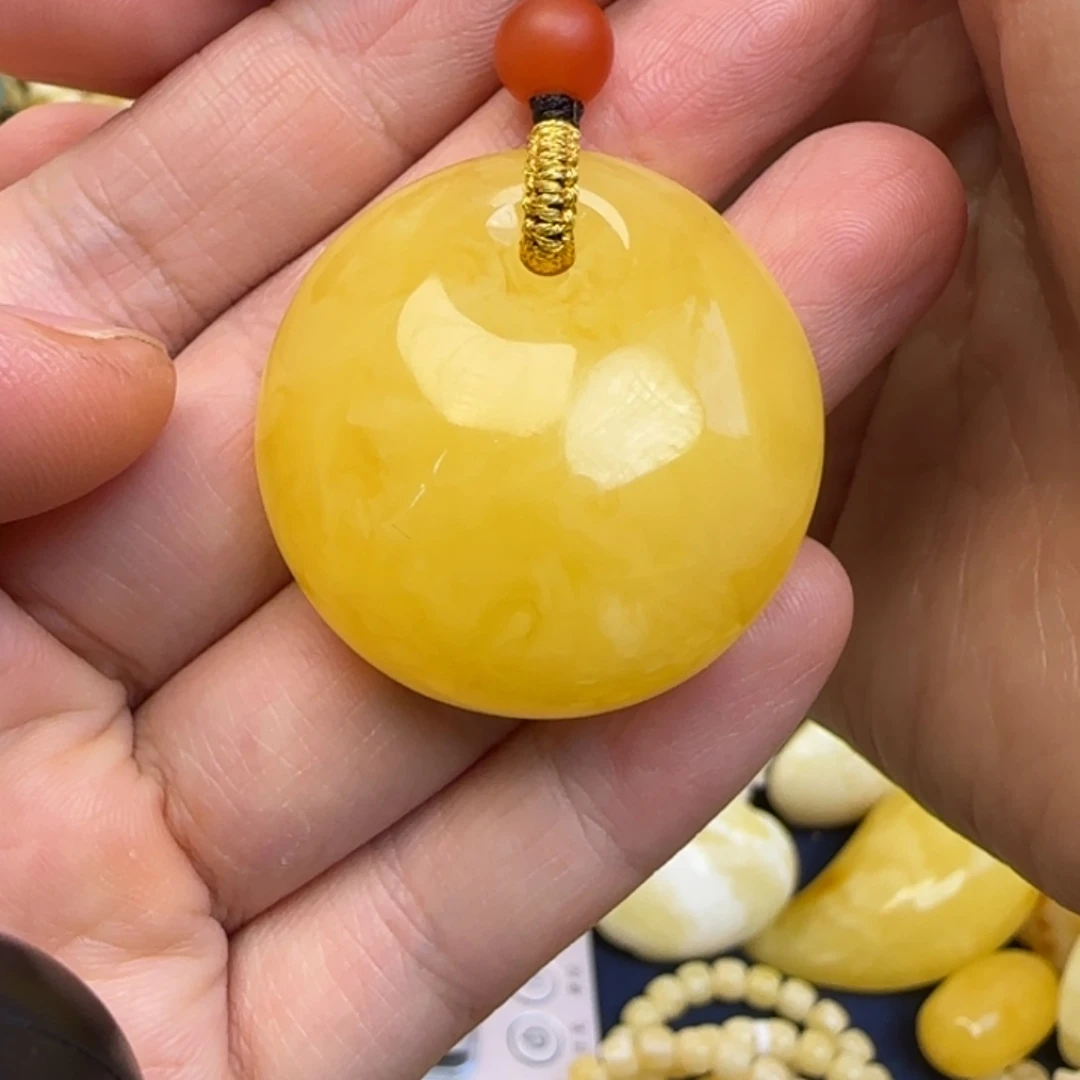 未镶嵌颈饰蜜蜡天然蜜蜡