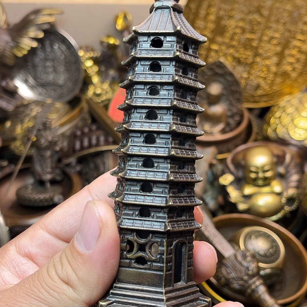 精美铜器工艺品等