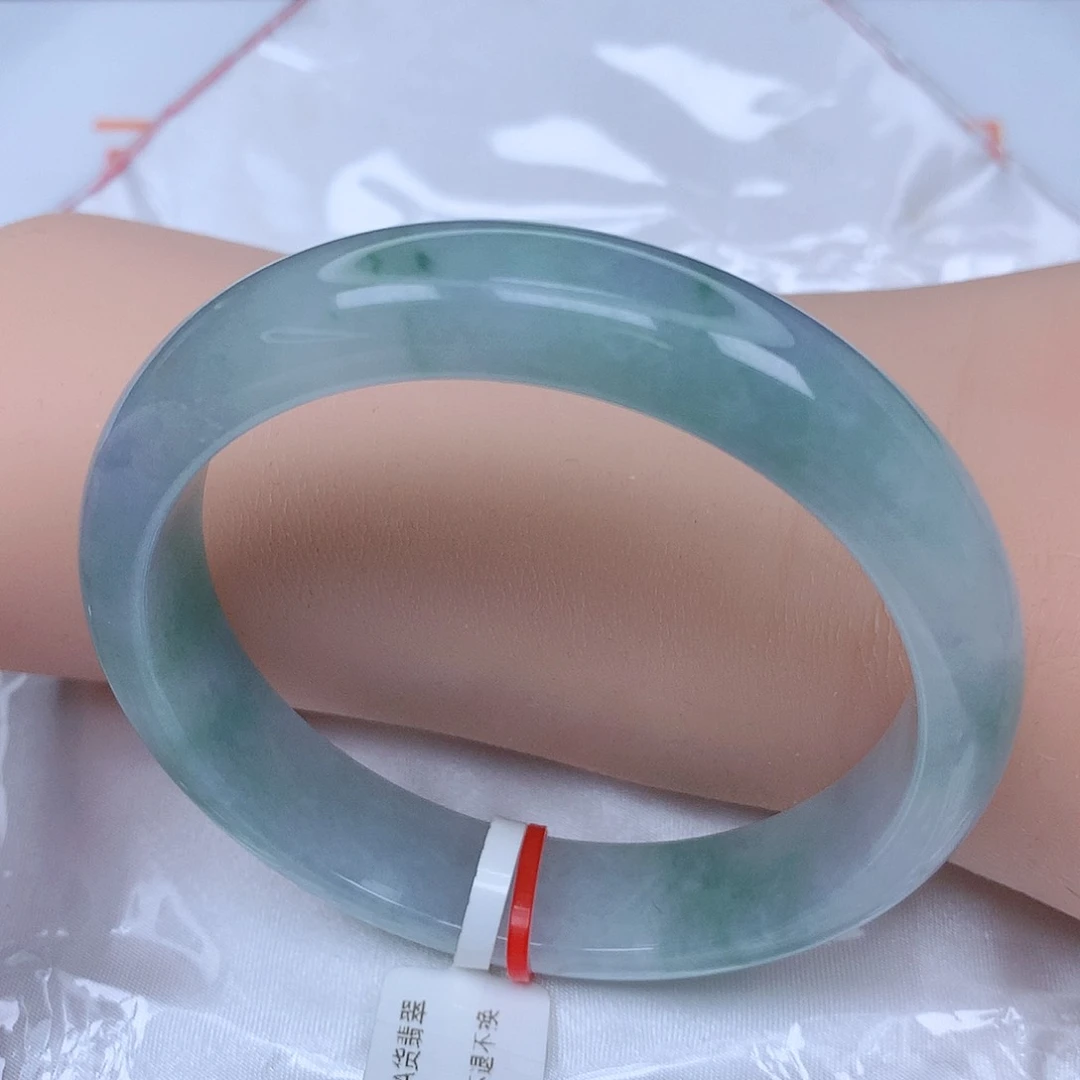 【闪购商品】未镶嵌手镯翡翠，57