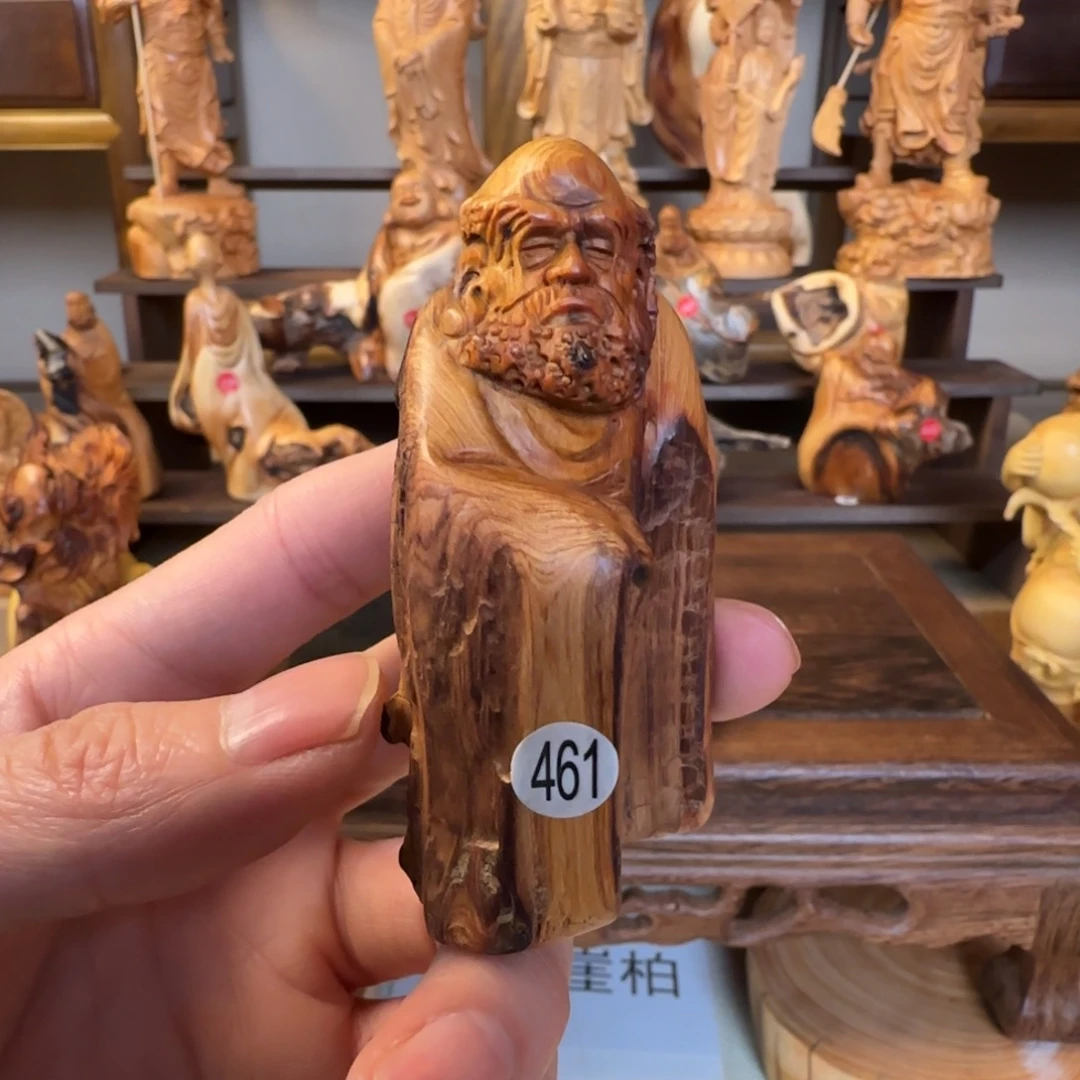 崖柏小木匠艺雕一物一拍