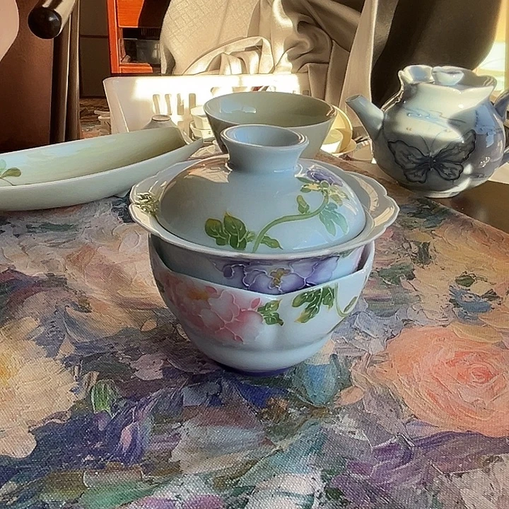两件套孤品哈哈哈哈哈哈哈