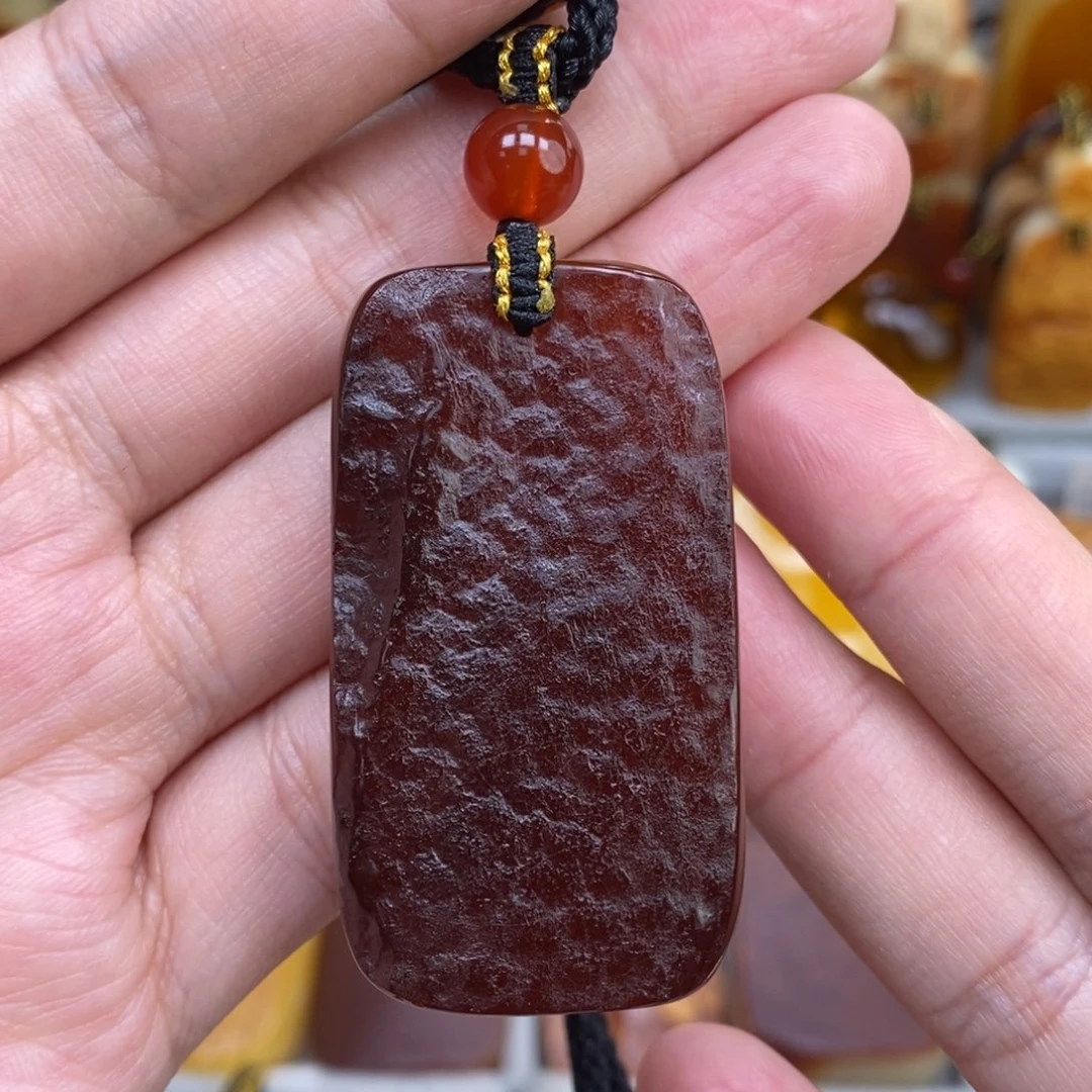 蜜蜡未镶嵌珠宝奇石