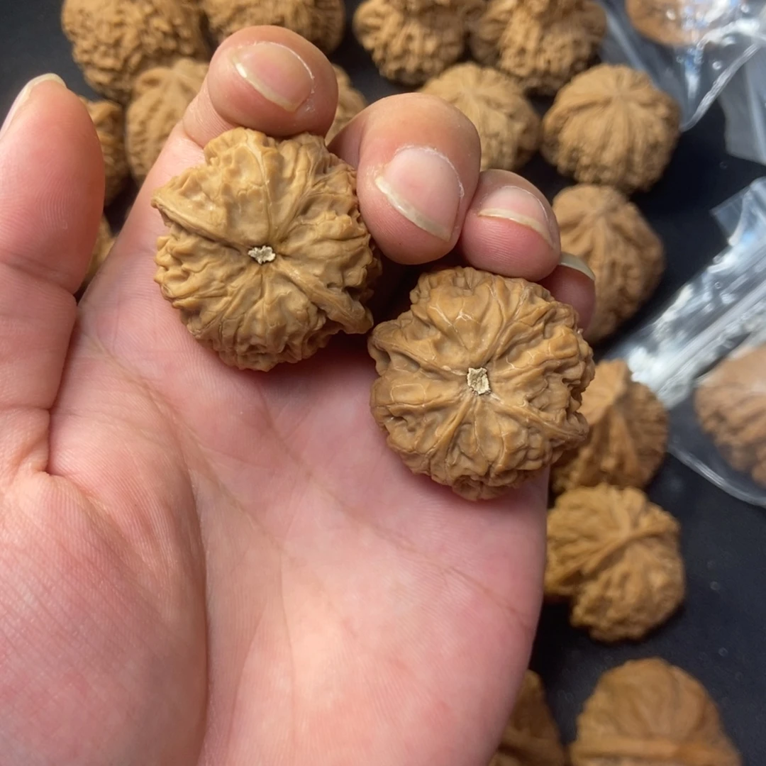 周***人把件文玩核桃3567654446