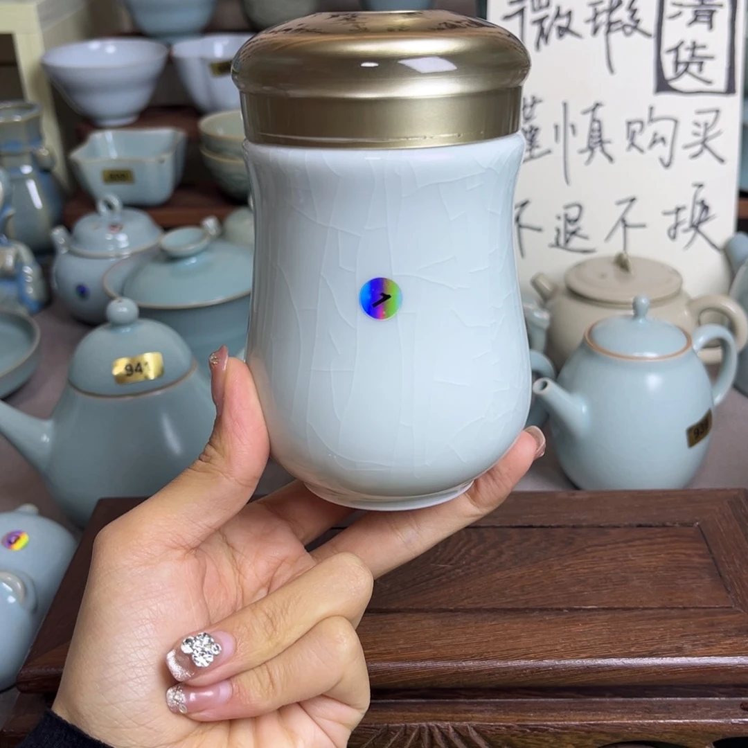 摆件1哈哈哈哈哈哈哈微瑕