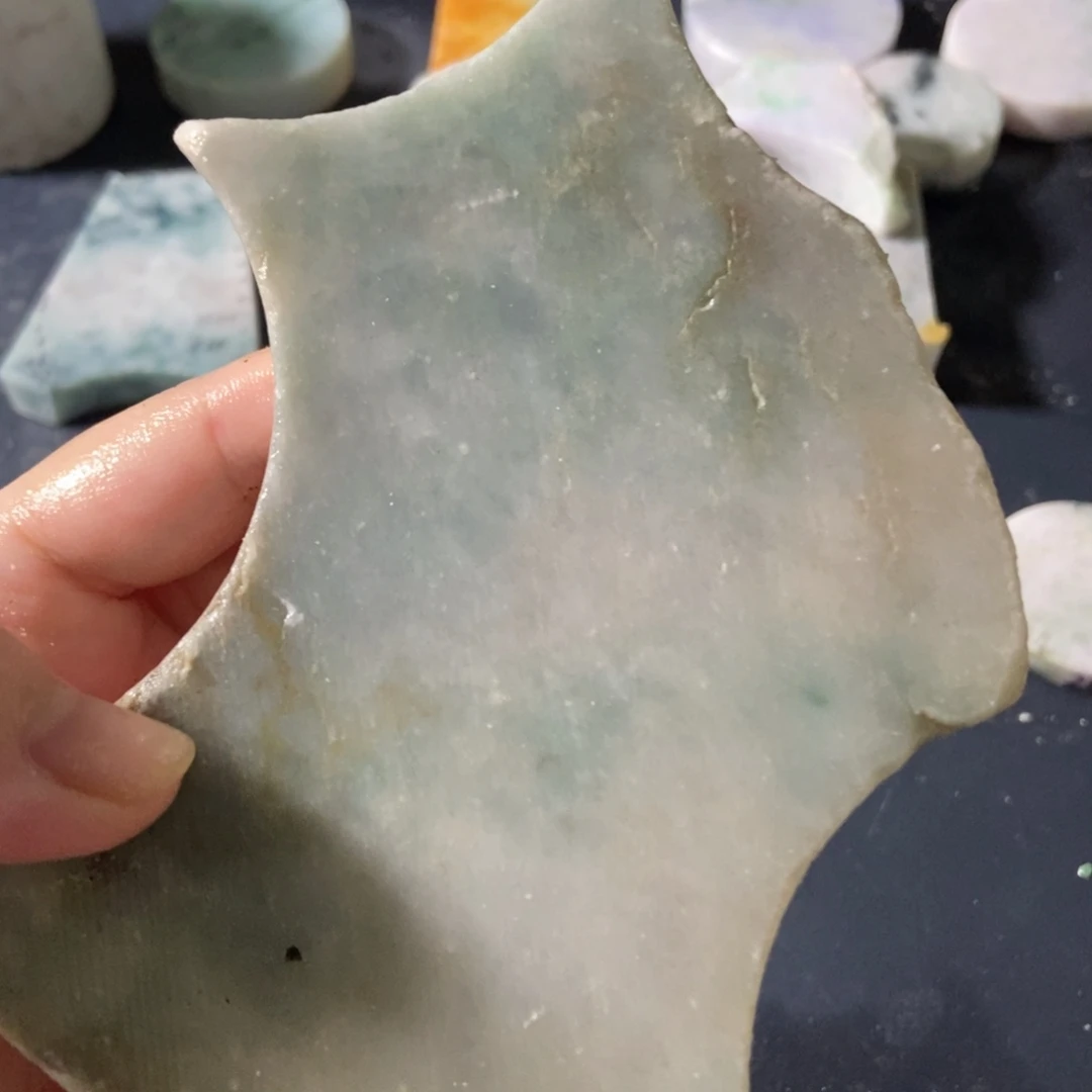 翡翠未镶嵌挂件天然翡翠