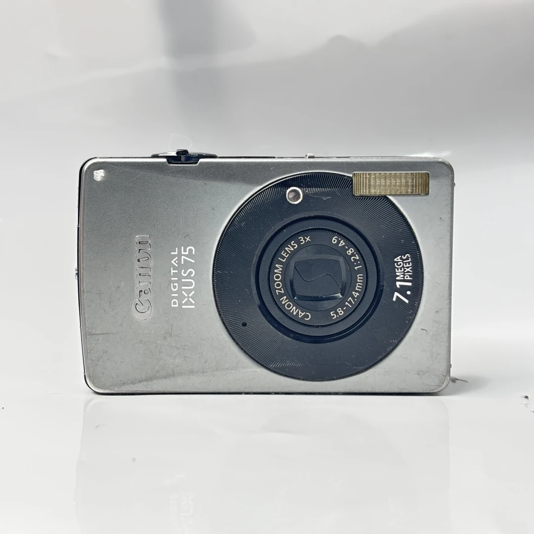 95新 Canon/佳能 ixus75银灰色710w像素4倍变焦