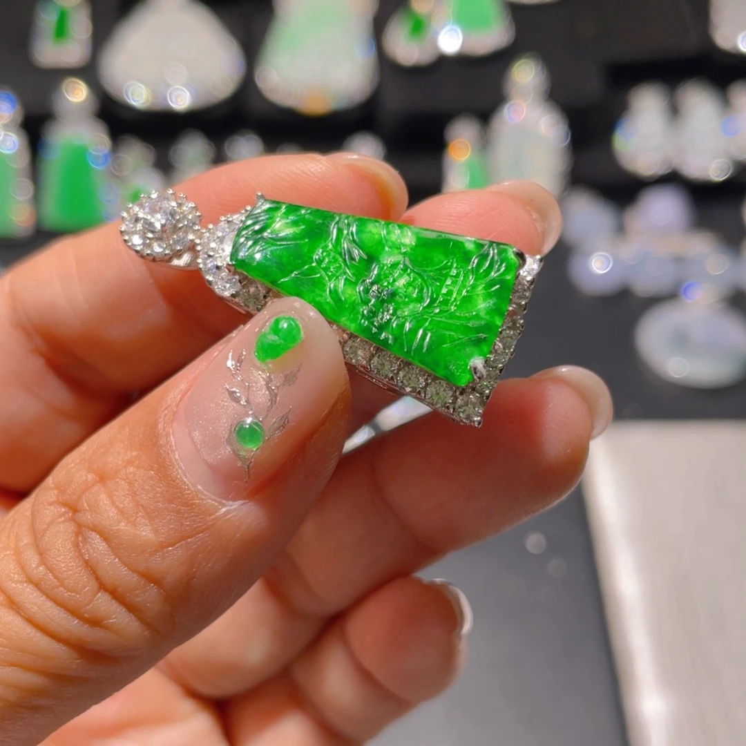 翡翠颈饰银S925镶嵌精品