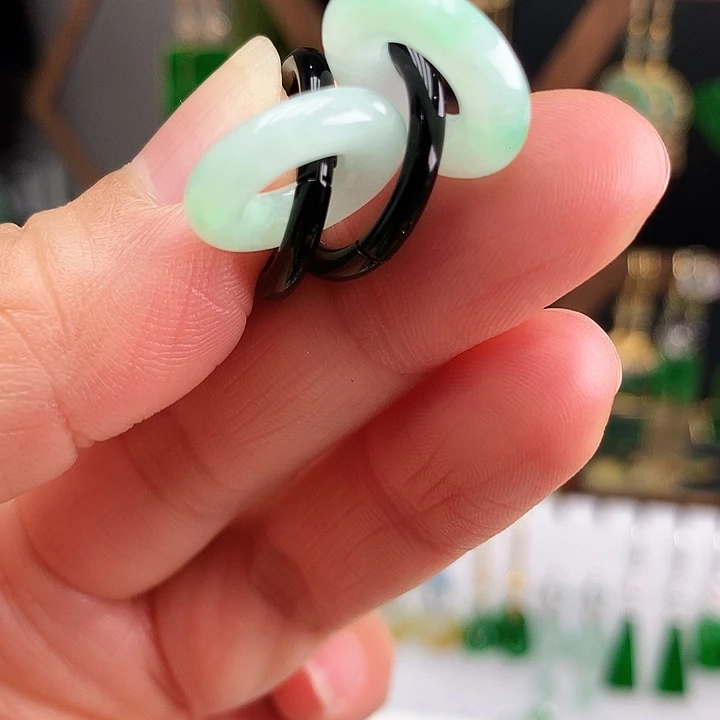 翡翠未镶嵌耳饰耳饰