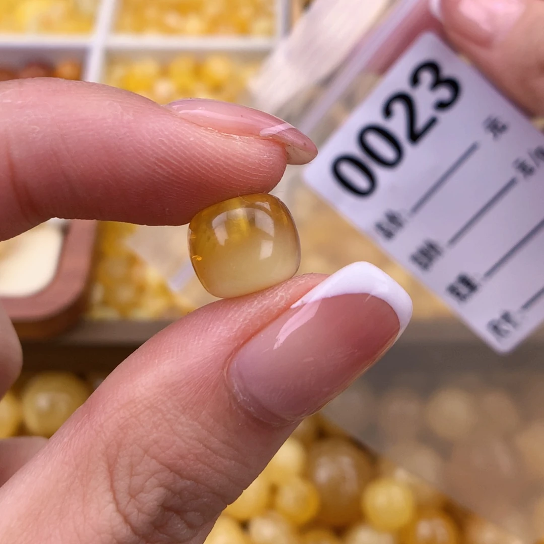 琥珀未镶嵌珠宝奇石10.7冰花