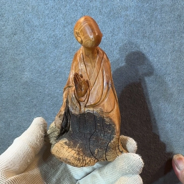 崖柏摆件手把件等