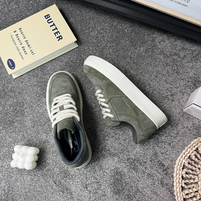 春季男士小众时尚舒适韩版潮流休闲板鞋潮牌复古百搭低帮运动鞋