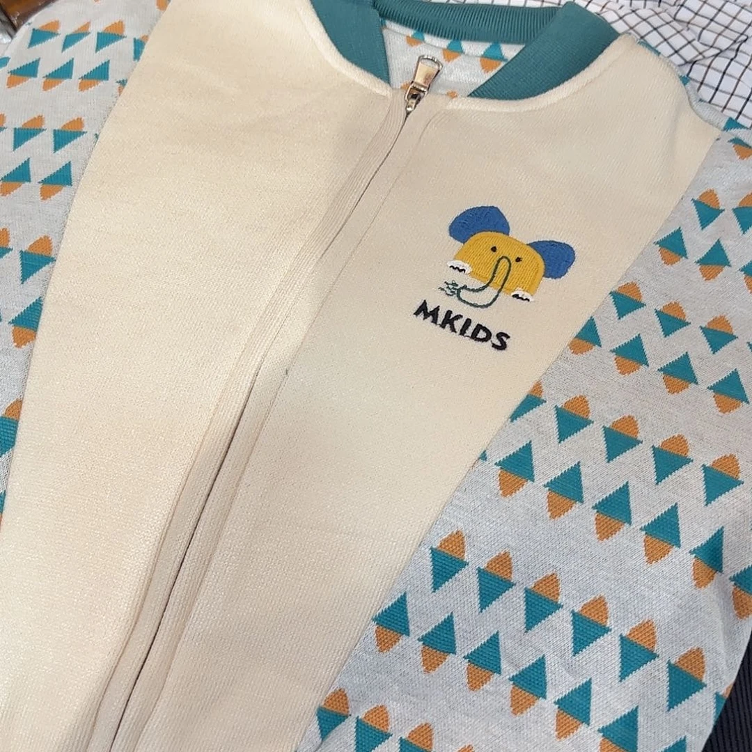 95尺码可以吗宝宝亲亲