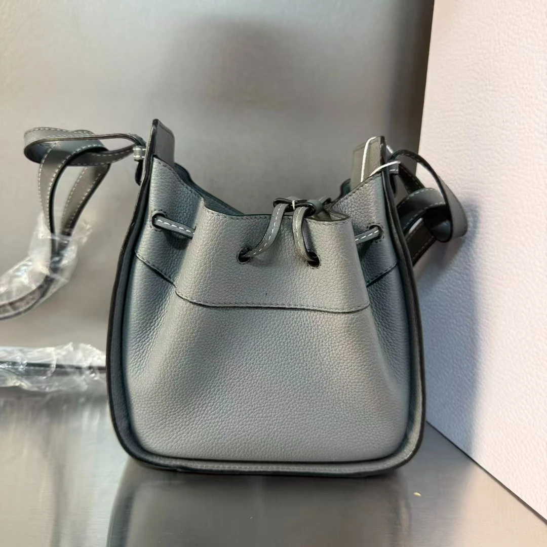 95新 LOEWE/罗意威 唐唐专属/单肩包/052/杭州仓