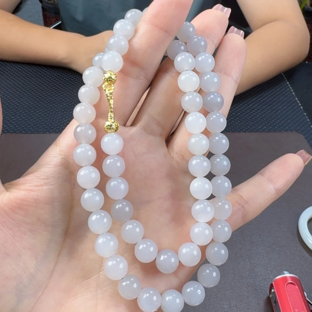 和田玉未镶嵌颈饰卡8