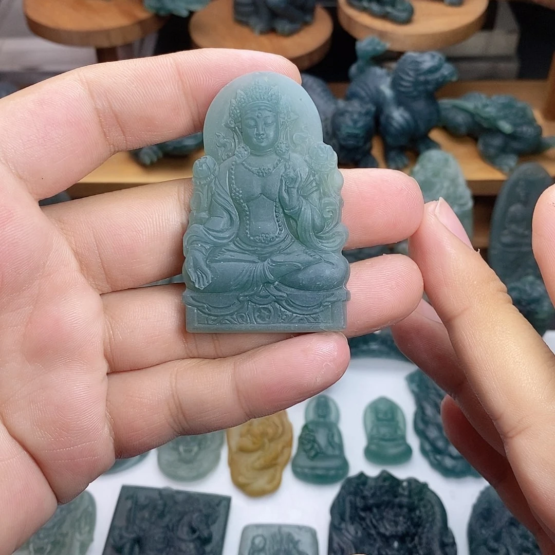 定制翡翠未镶嵌度母