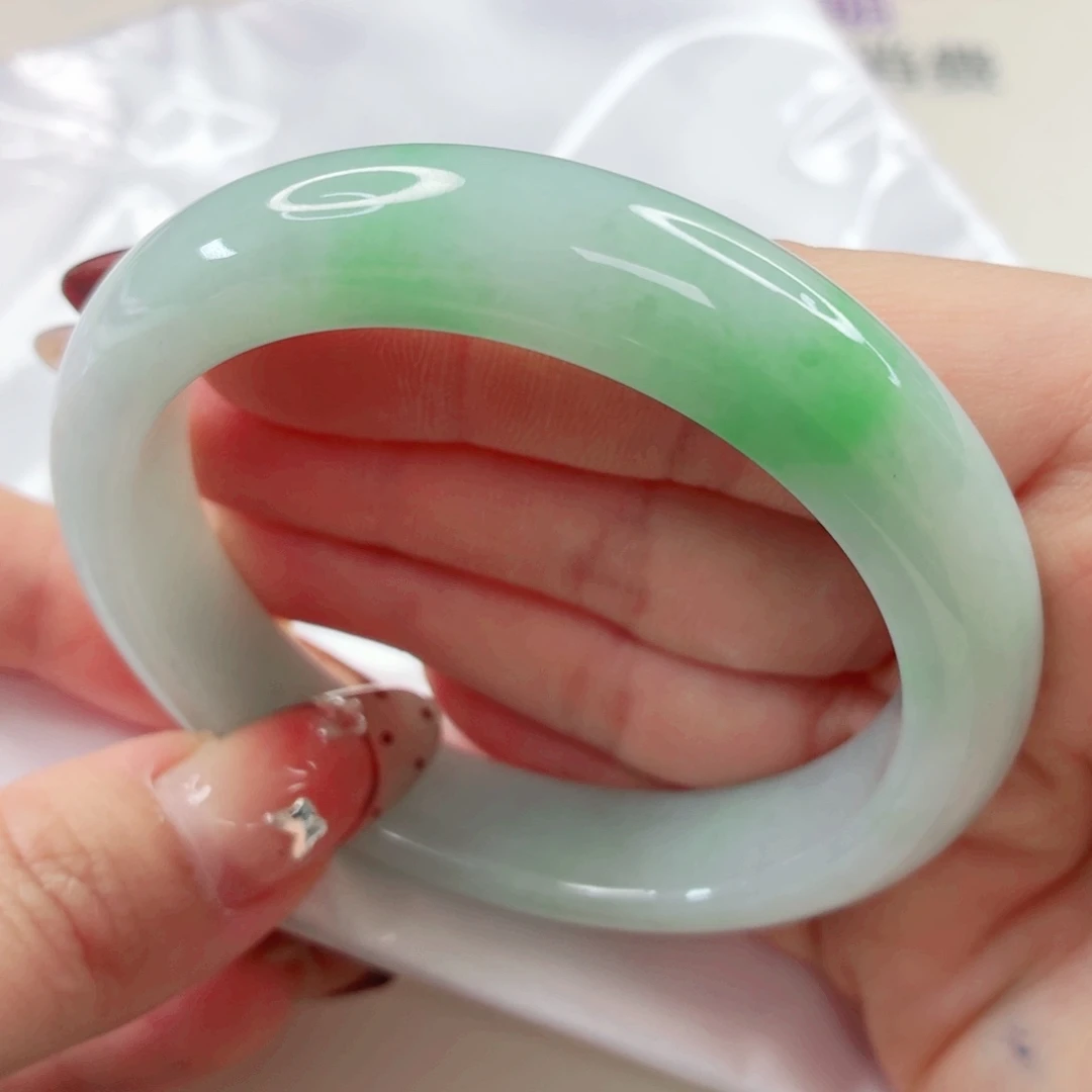 翡翠未镶嵌手镯56.4x333