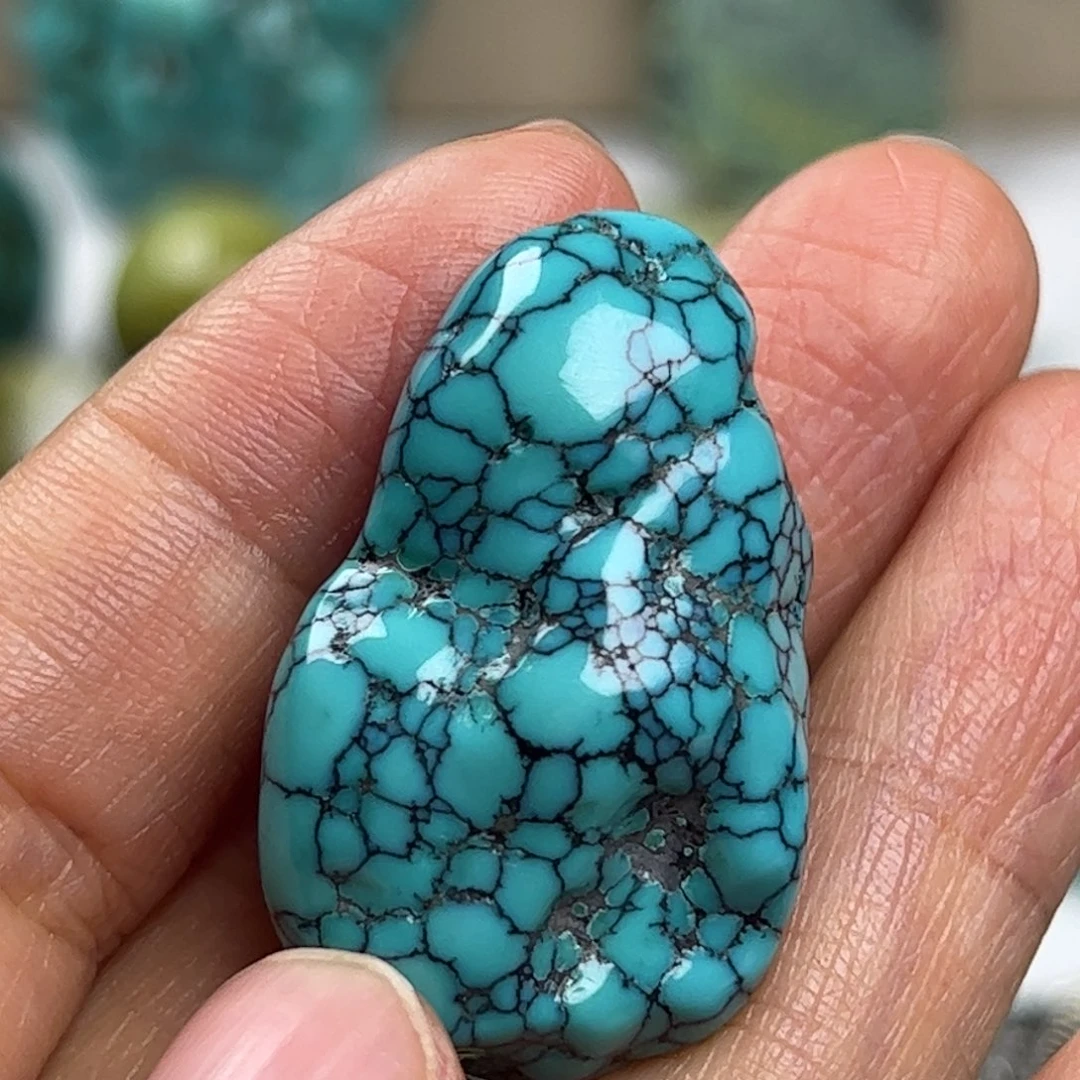 绿松石未镶嵌天然原矿绿松石