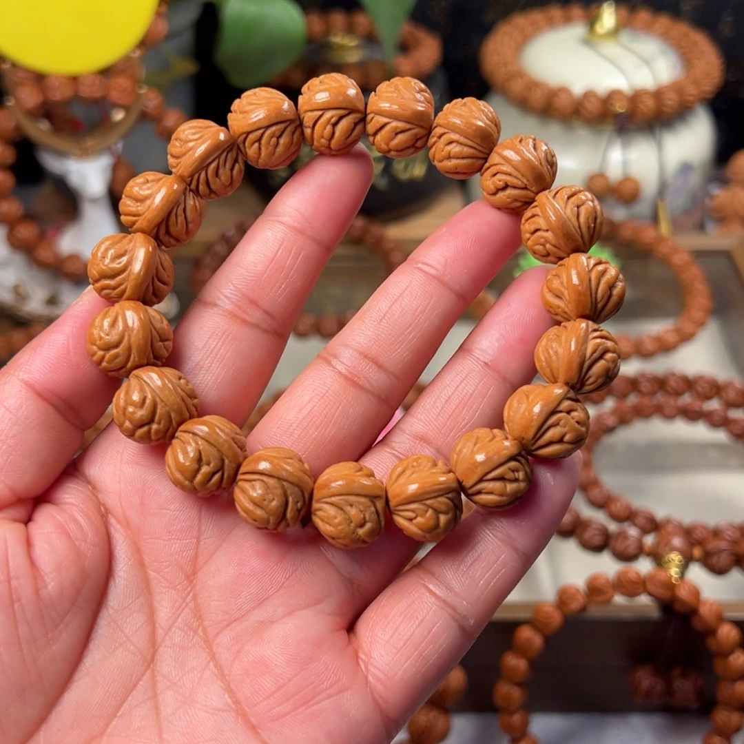 手串桃核盘龙爆肚15