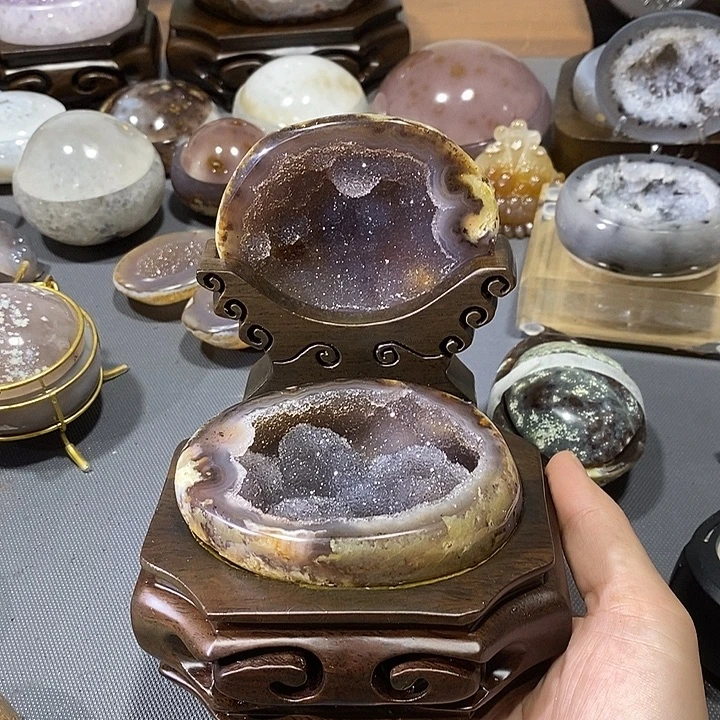 摆件未镶嵌水晶聚宝盆