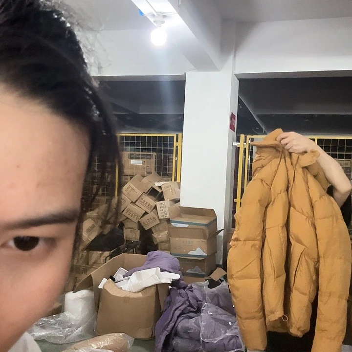 姜黄色8码路家棉服