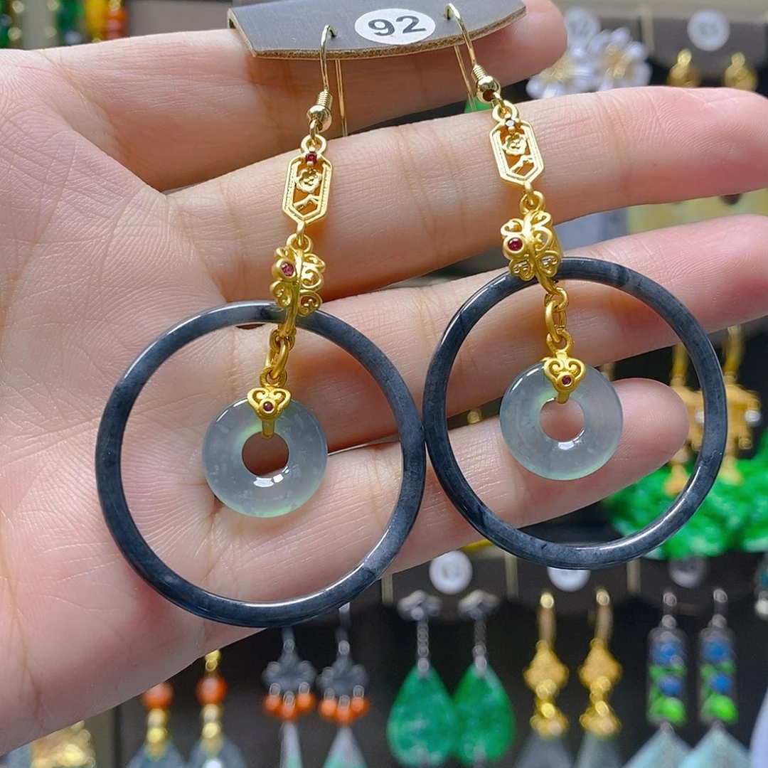 未镶嵌翡翠耳饰翡翠