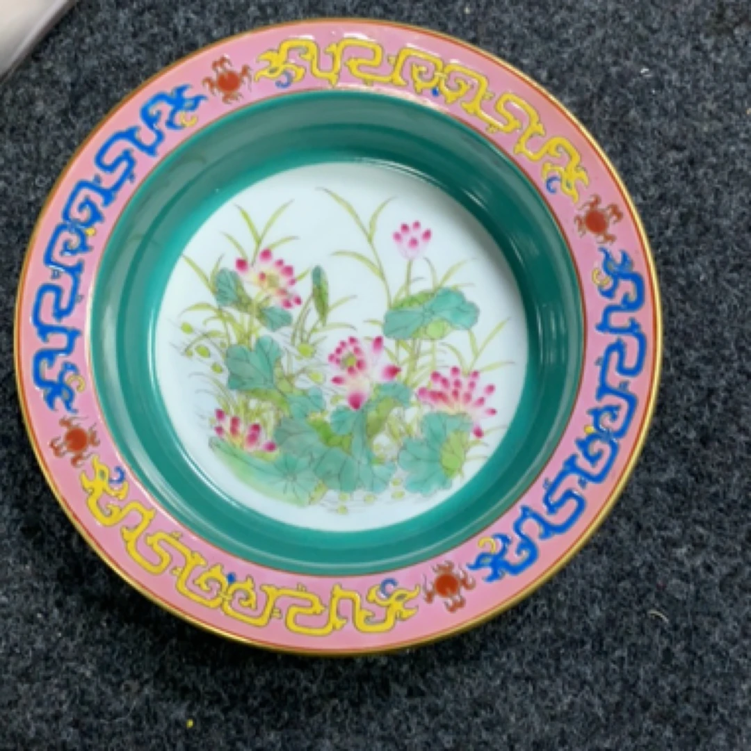 粉彩荷花大笔洗手绘