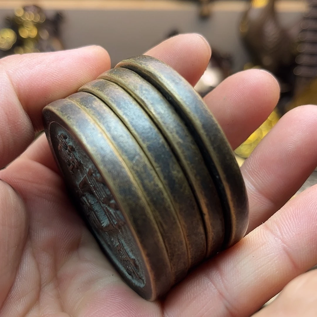 精美铜器工艺品等
