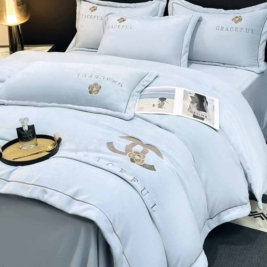 高档刺绣牛奶绒四件套法兰珊瑚绒床单双面加绒被套秋冬季床上用品