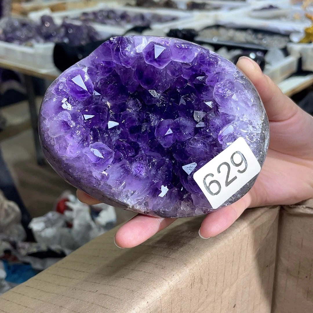 未镶嵌珠宝半成品水晶