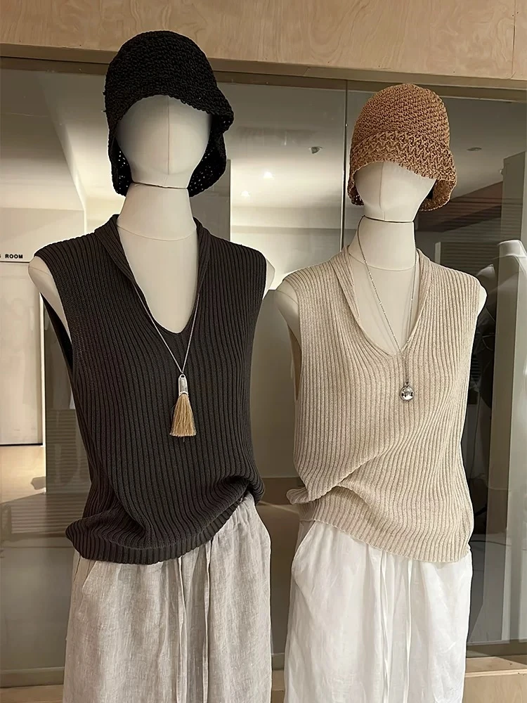 【小胖家】88075设计感V领无袖背心