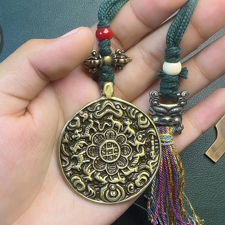 虎***虎铜铁合金类藏传工艺品九宫八卦