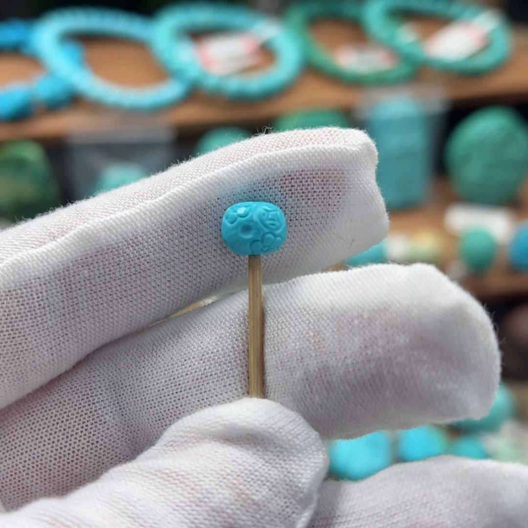 未镶嵌绿松石珠宝奇石