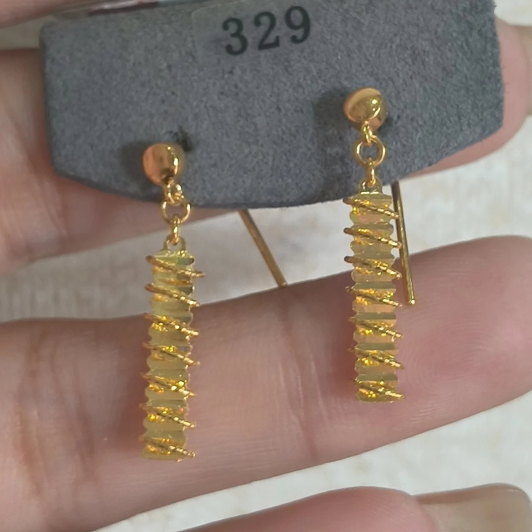 足金999幻彩耳钩3