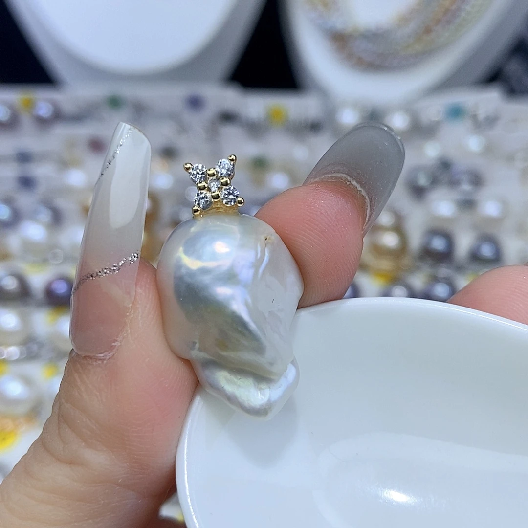 颈饰合金淡水珍珠