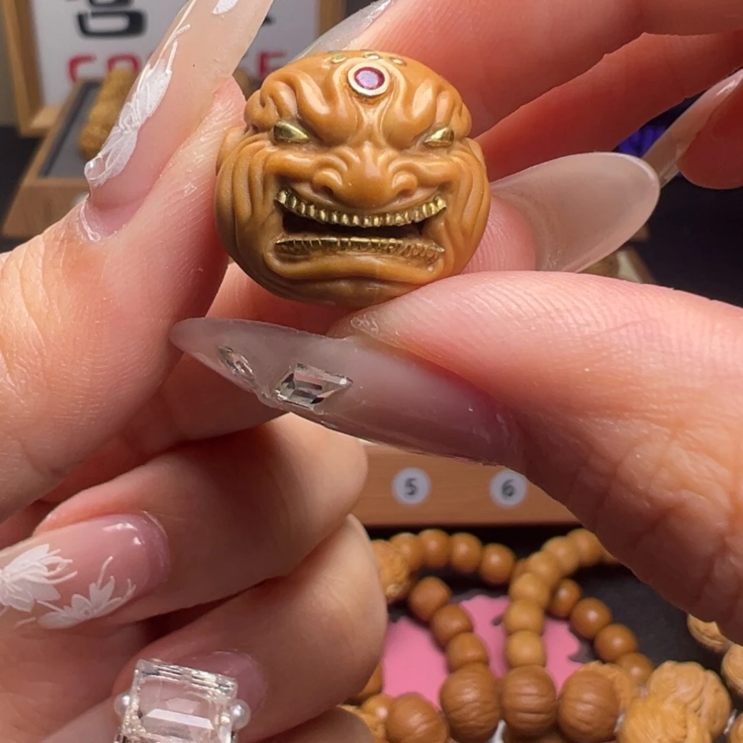 文玩核桃把件镶嵌款大牙恶僧18➕尺寸全品有正常封口线