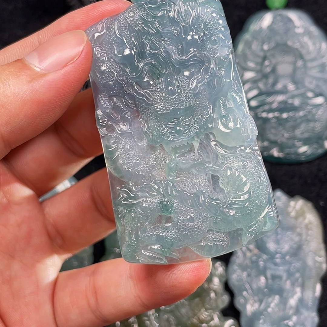 颈饰未镶嵌翡翠5，