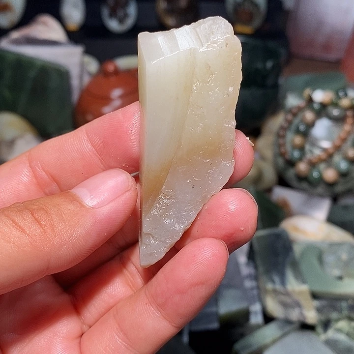 和田玉未镶嵌珠宝奇石