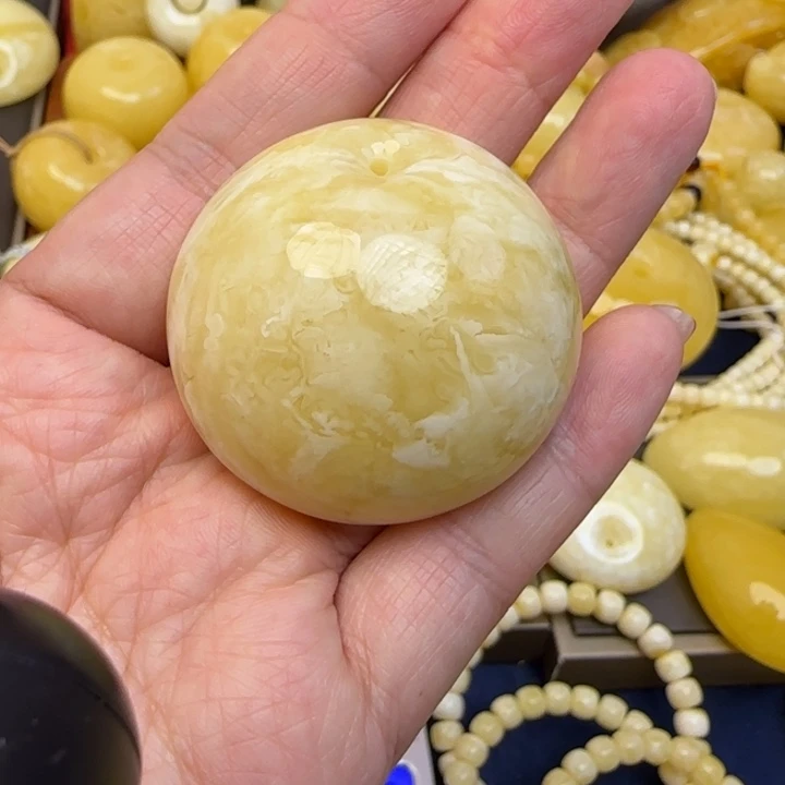 未镶嵌颈饰蜜蜡天然蜜蜡