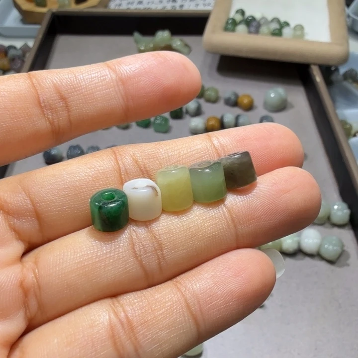 未镶嵌和田玉珠宝半成品