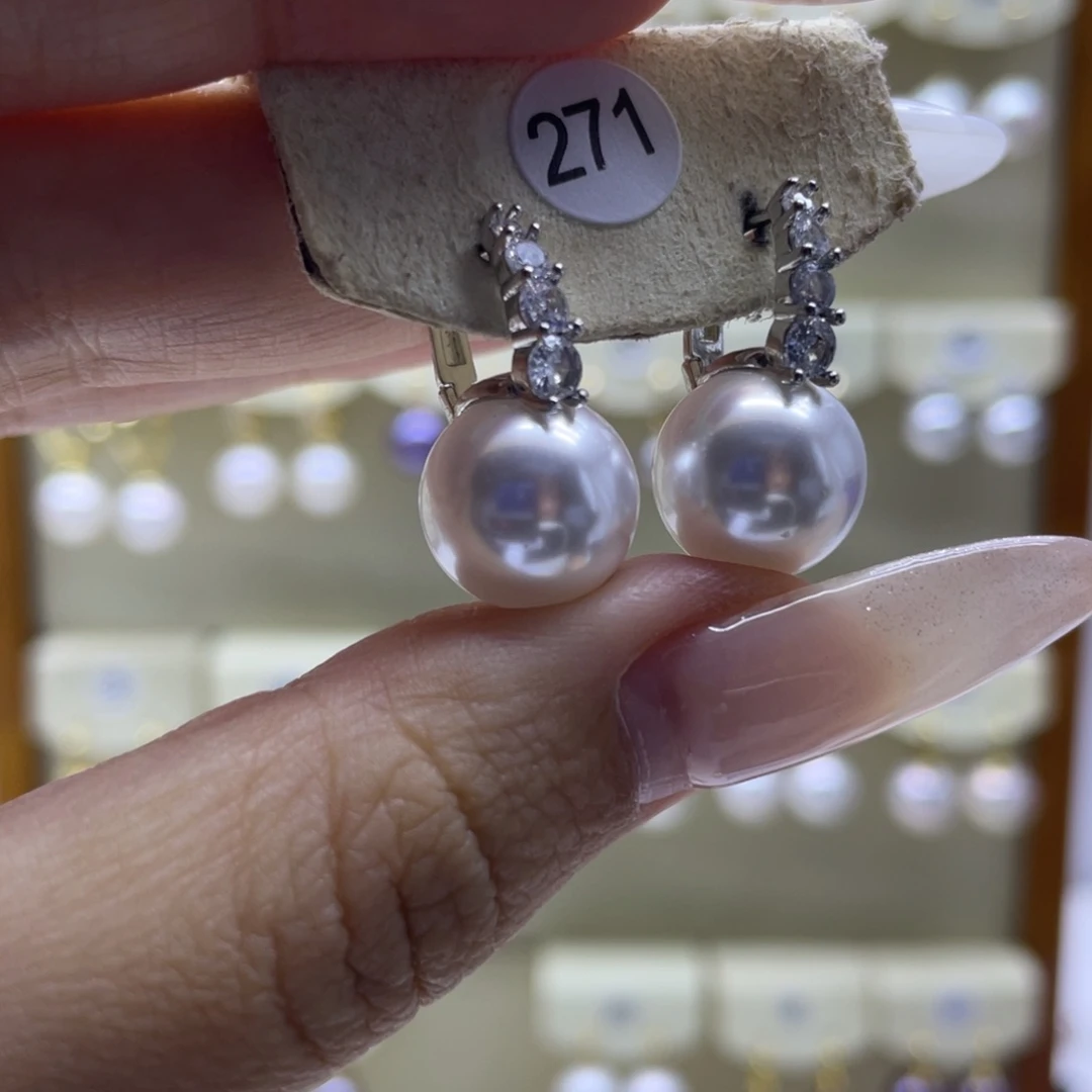 淡水珍珠耳饰未镶嵌