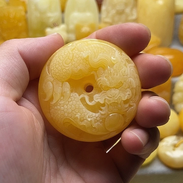琥珀颈饰未镶嵌琥珀蜜蜡吊坠
