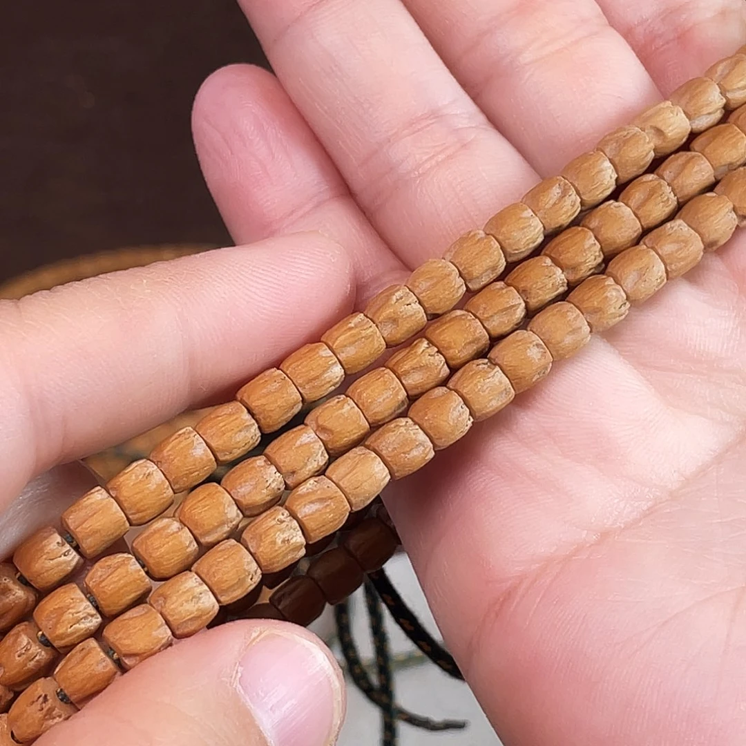 7***.吊坠柏香籽/百香籽