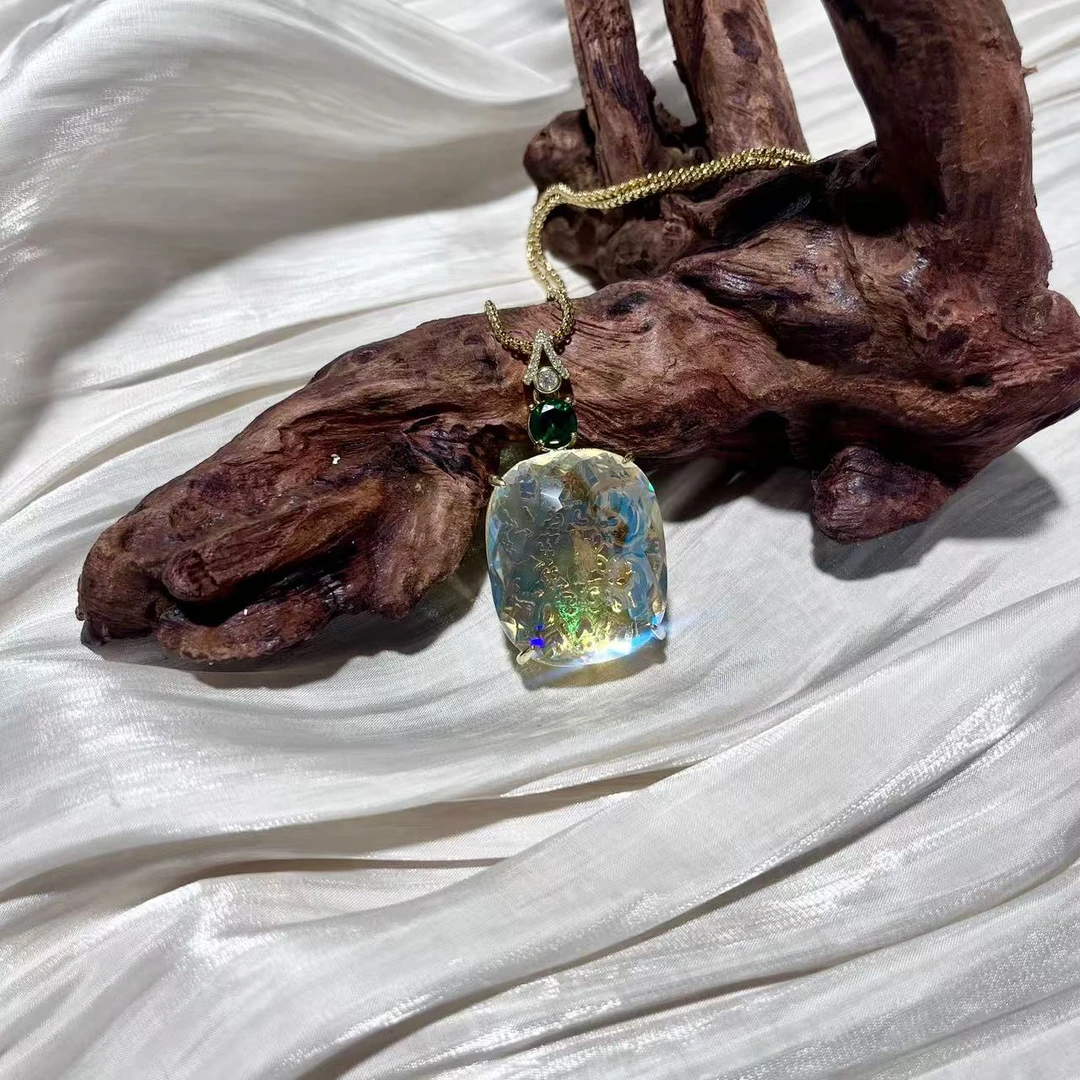 臻·欧标国际瑰宝传藏吊坠保测后发精品 B23
