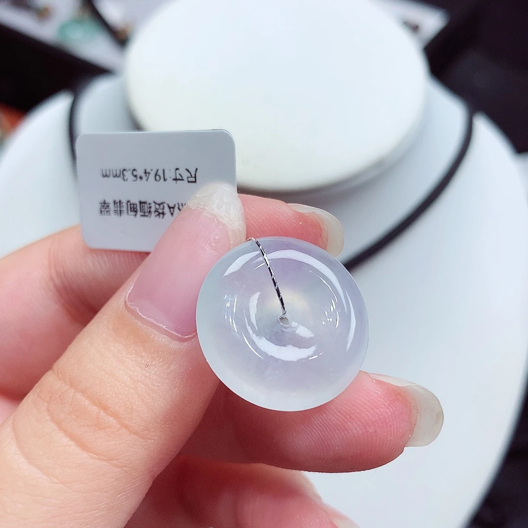 翡翠未镶嵌颈饰翡翠12，19.4/5.3