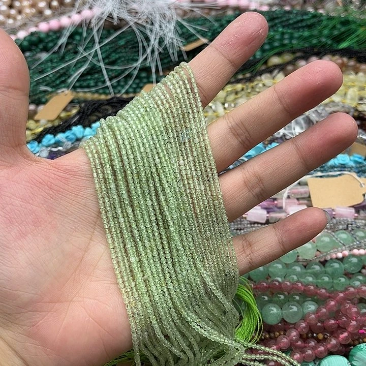 玛瑙/玉髓未镶嵌珠宝半成品一条2mm左右葡萄石刻面