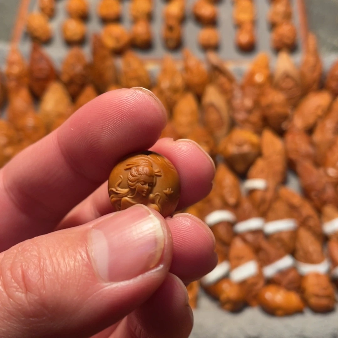 橄榄核手串/手链圆珠美女