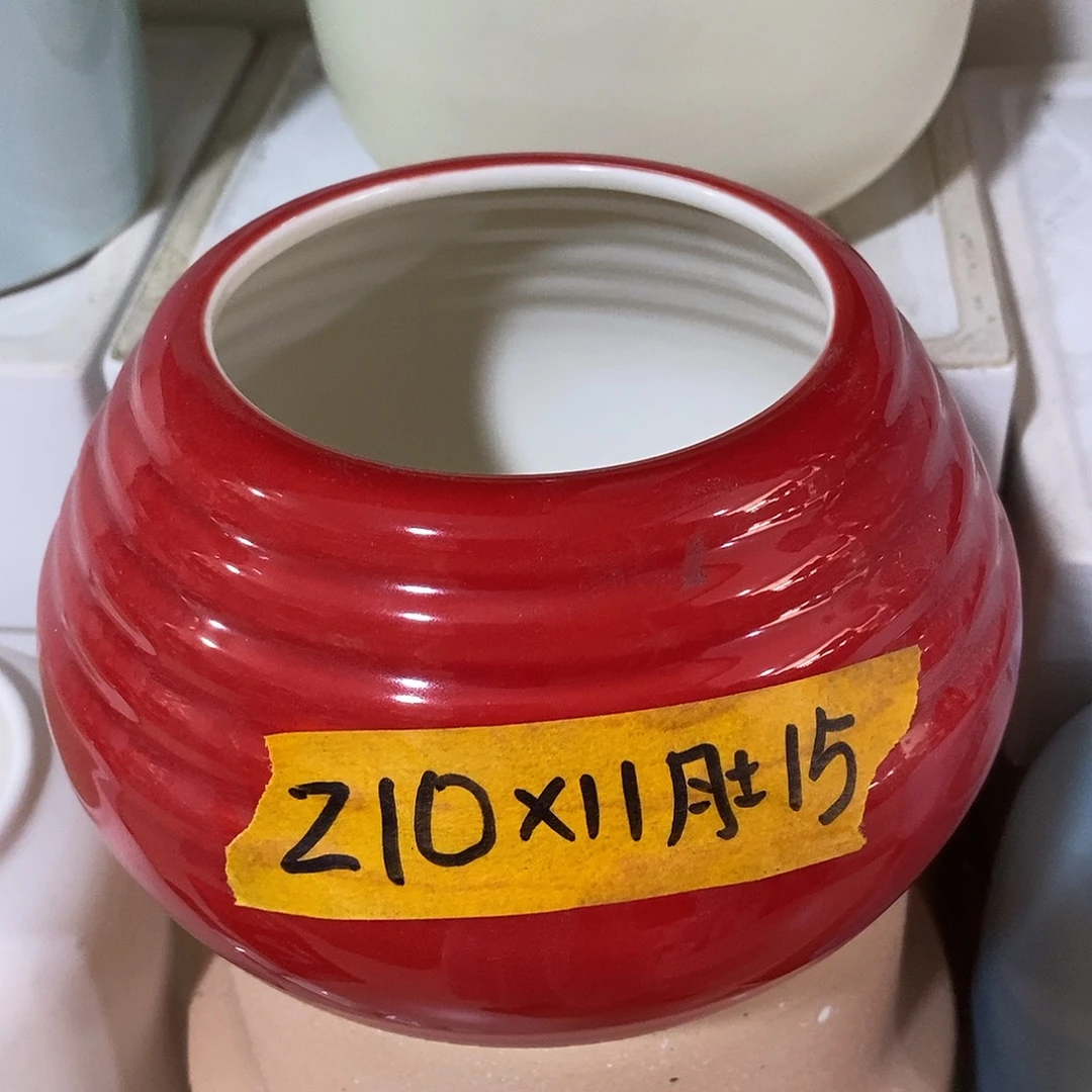 摆件陶盆有孔 瑕疵介意勿拍