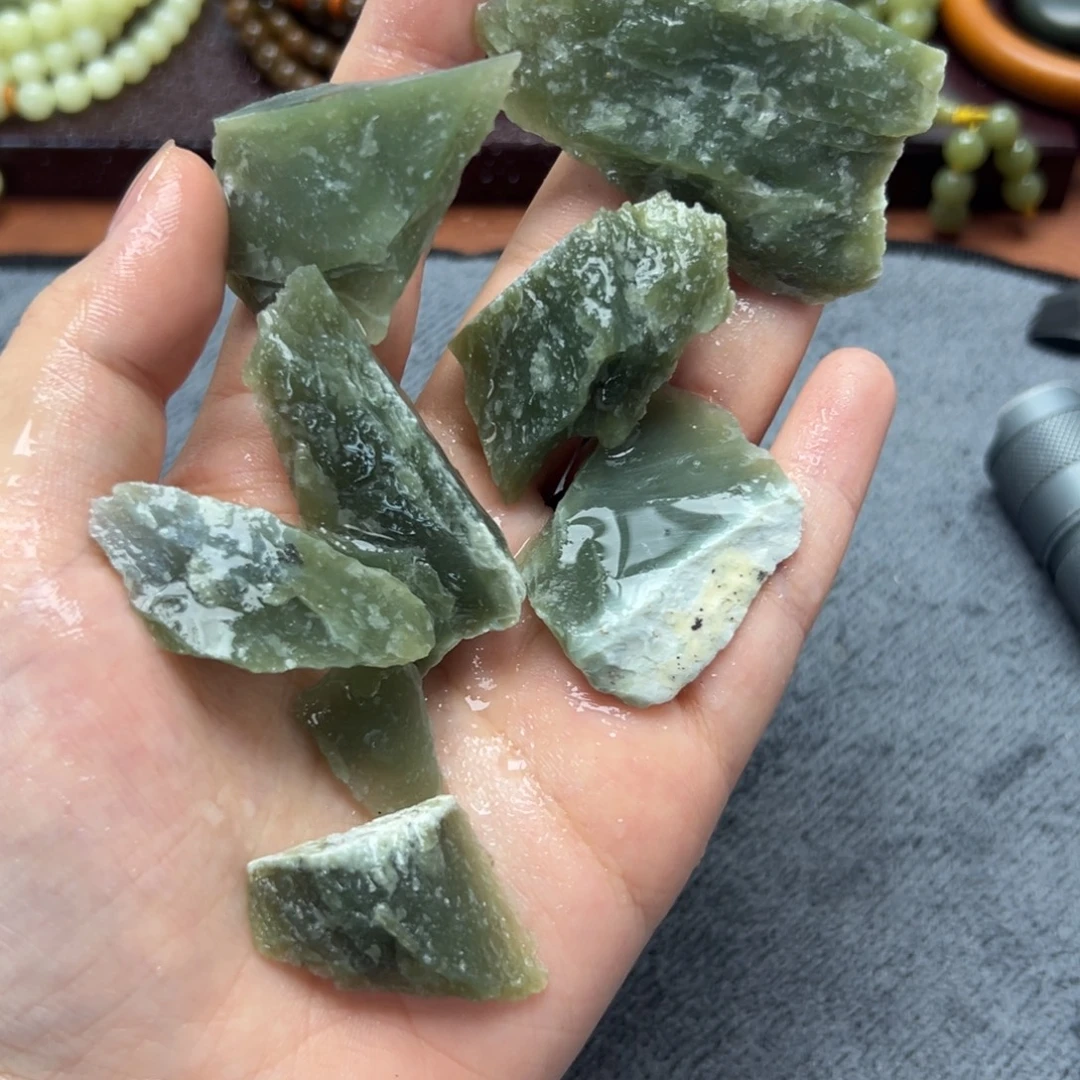 和田玉未镶嵌珠宝奇石