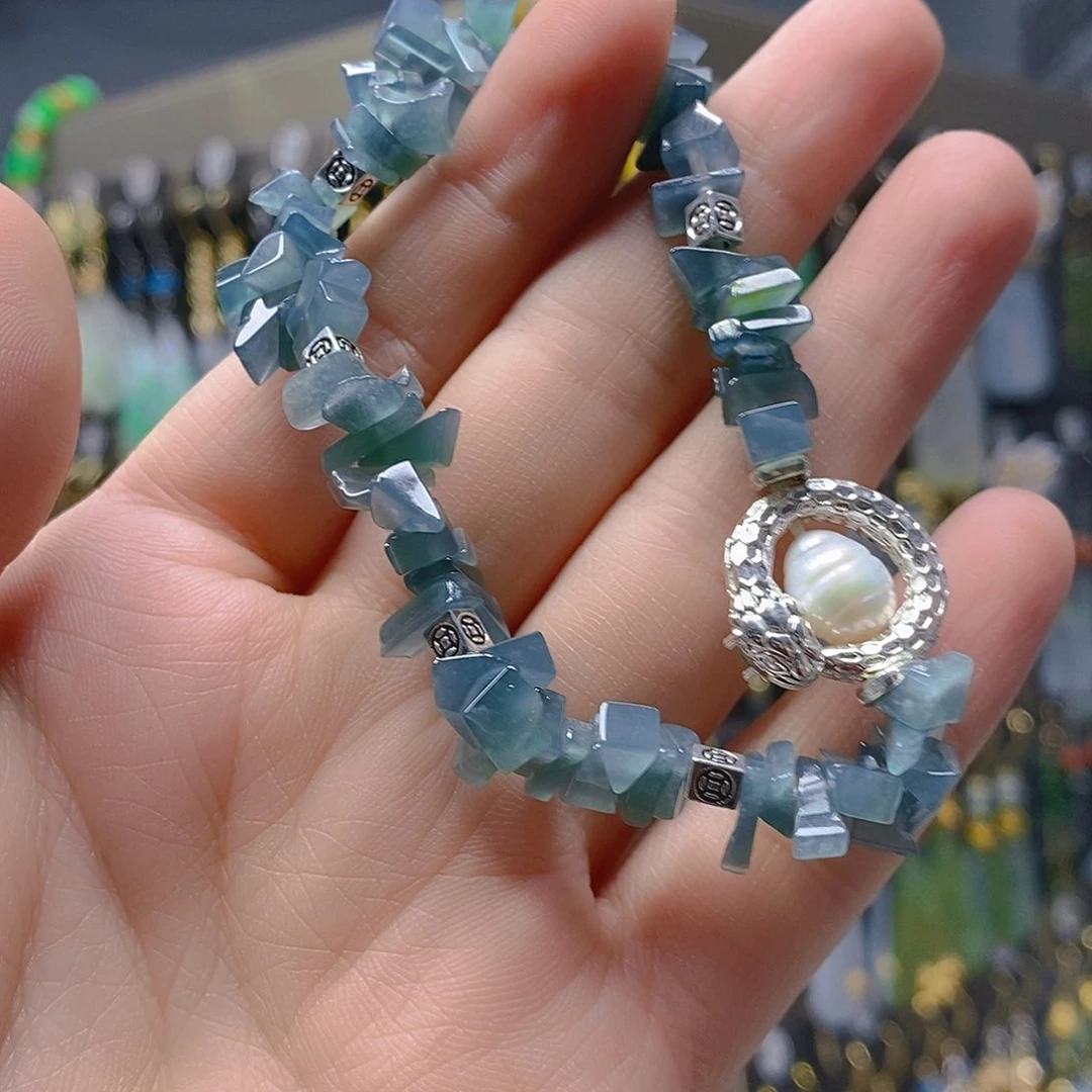 未镶嵌翡翠耳饰翡翠