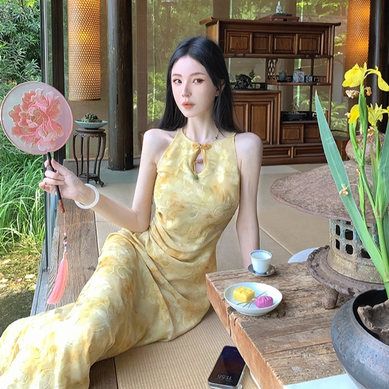 2025新款【春知棠信】国风新中式剪花挖肩改良旗袍中长连衣裙气质